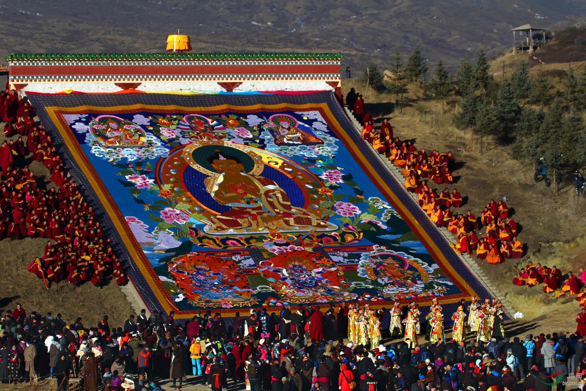 《甘南晒佛节印象》